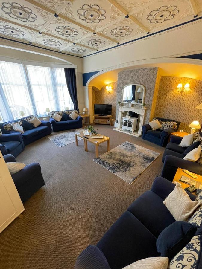 Nevele Bed & Breakfast Blackpool Exterior photo